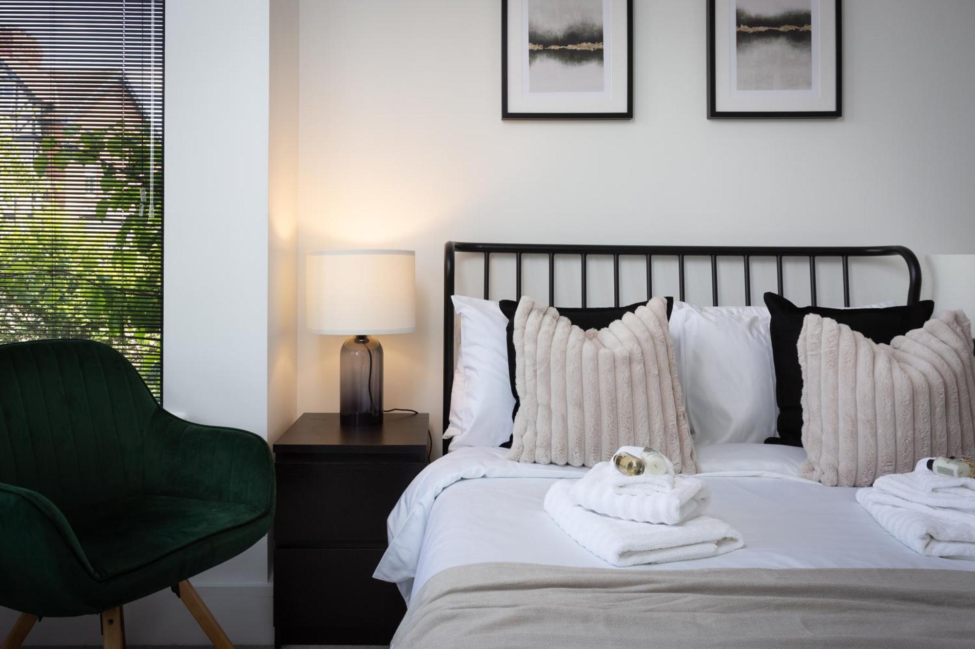 Apartment London Mews, Modern - Sleeps 4