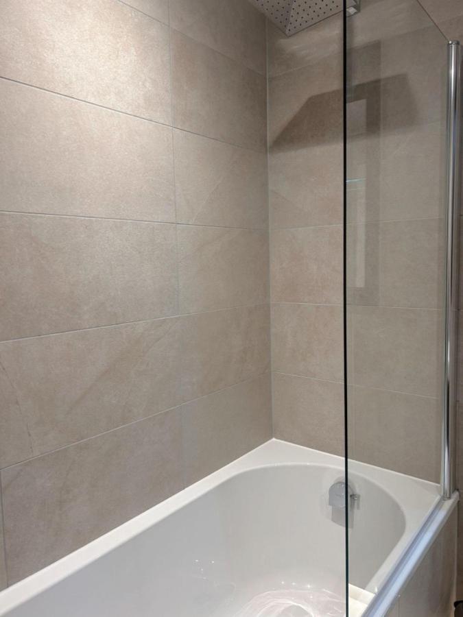 The Dimity At Ryedale House Apartment