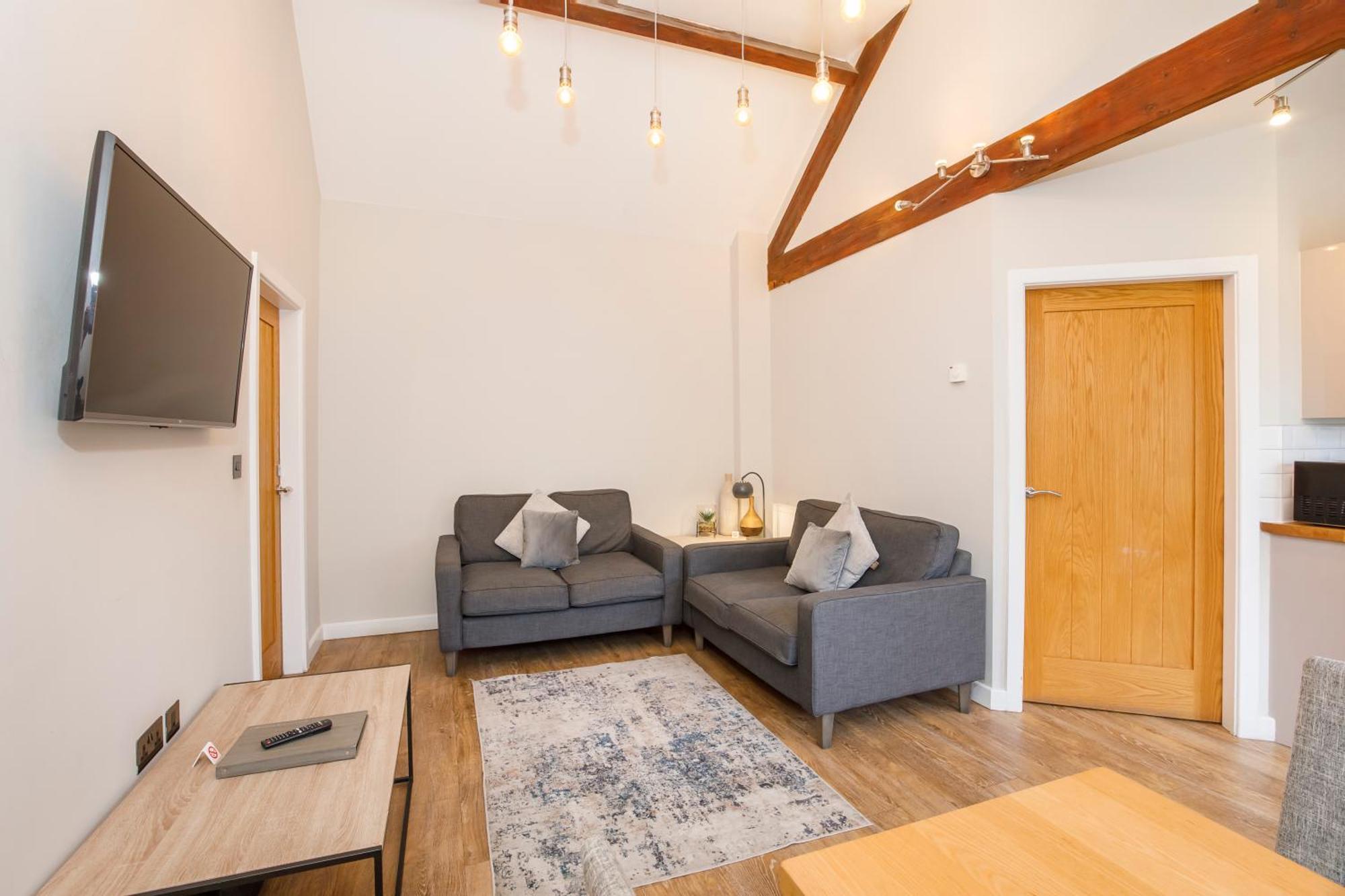 Apartment - Monkbar Mews *