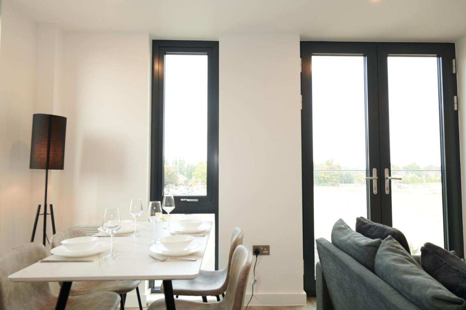 Apartment Minster Icona 239 - Free Parking And Gym!