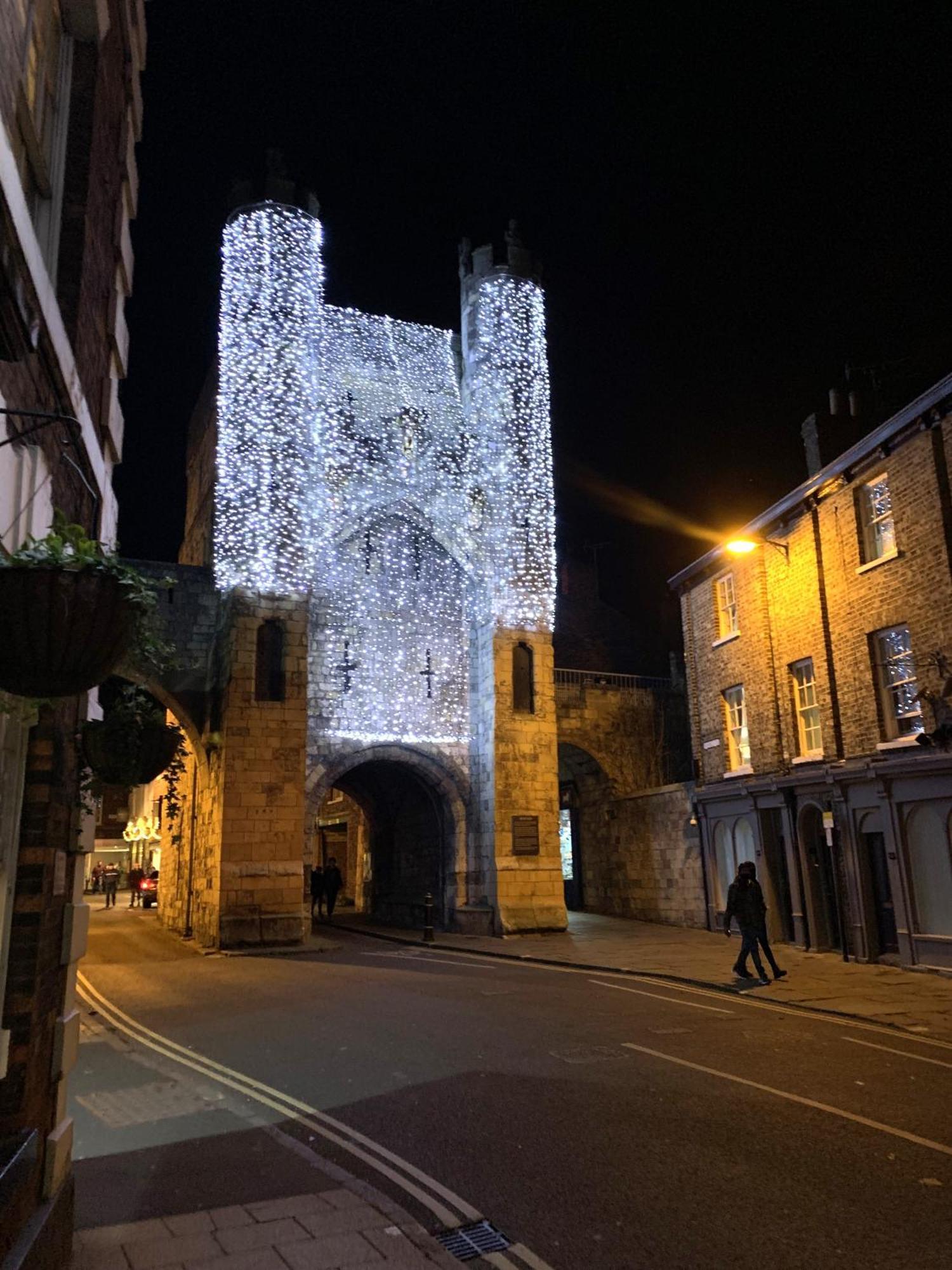 Betty's Minster View - 6 Twins Or 3 Superkings -central With Free Parking Apartment York