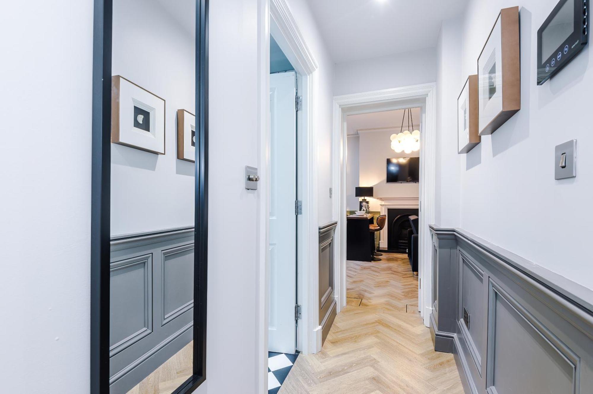 The Shakespeare Abode In Apartment