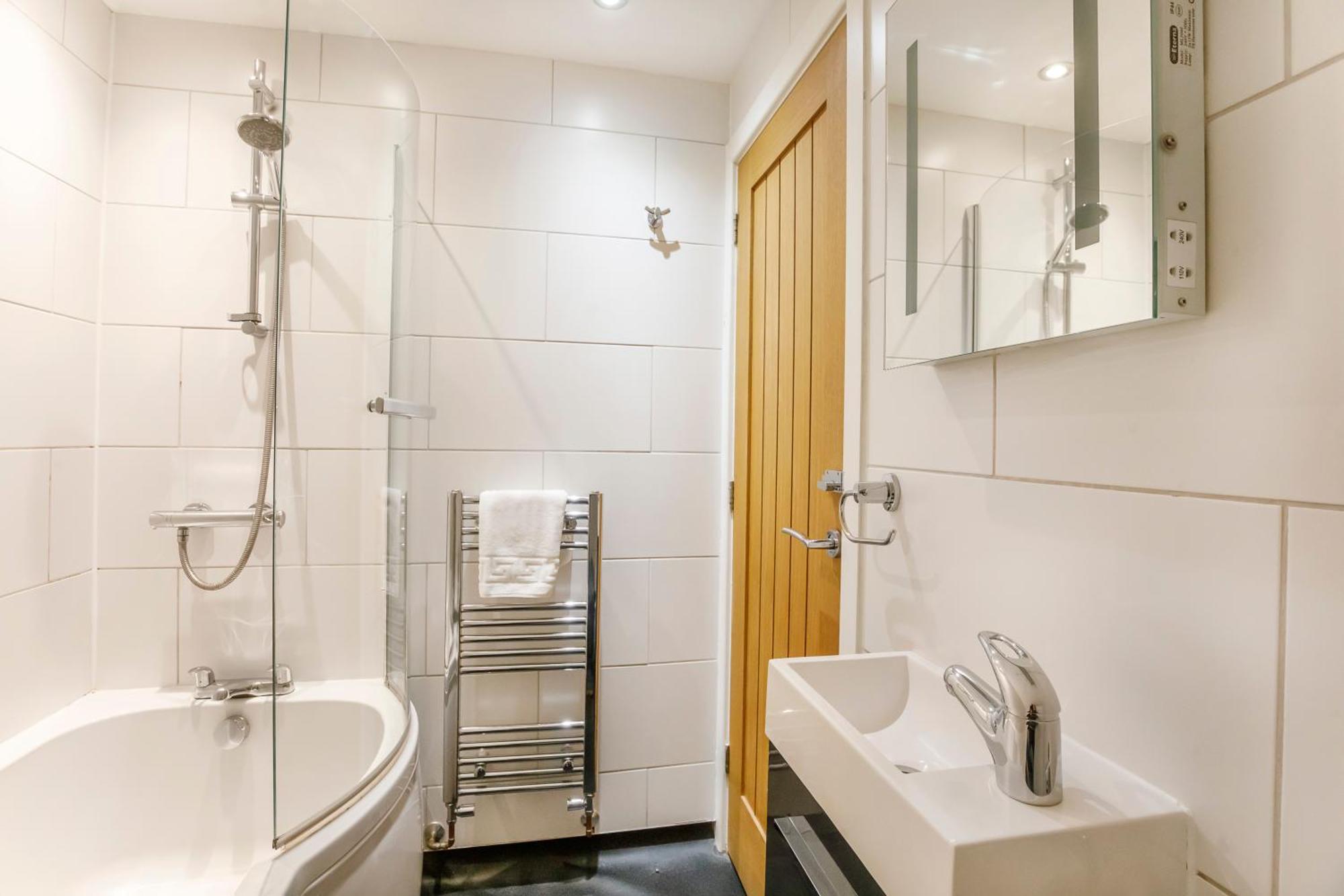 Apartment - Monkbar Mews *