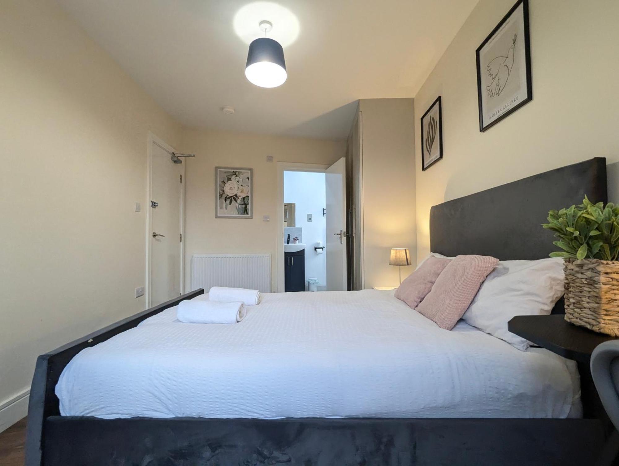 5 Ensuite Bedroom House Near Centre Free Parking Holiday home York