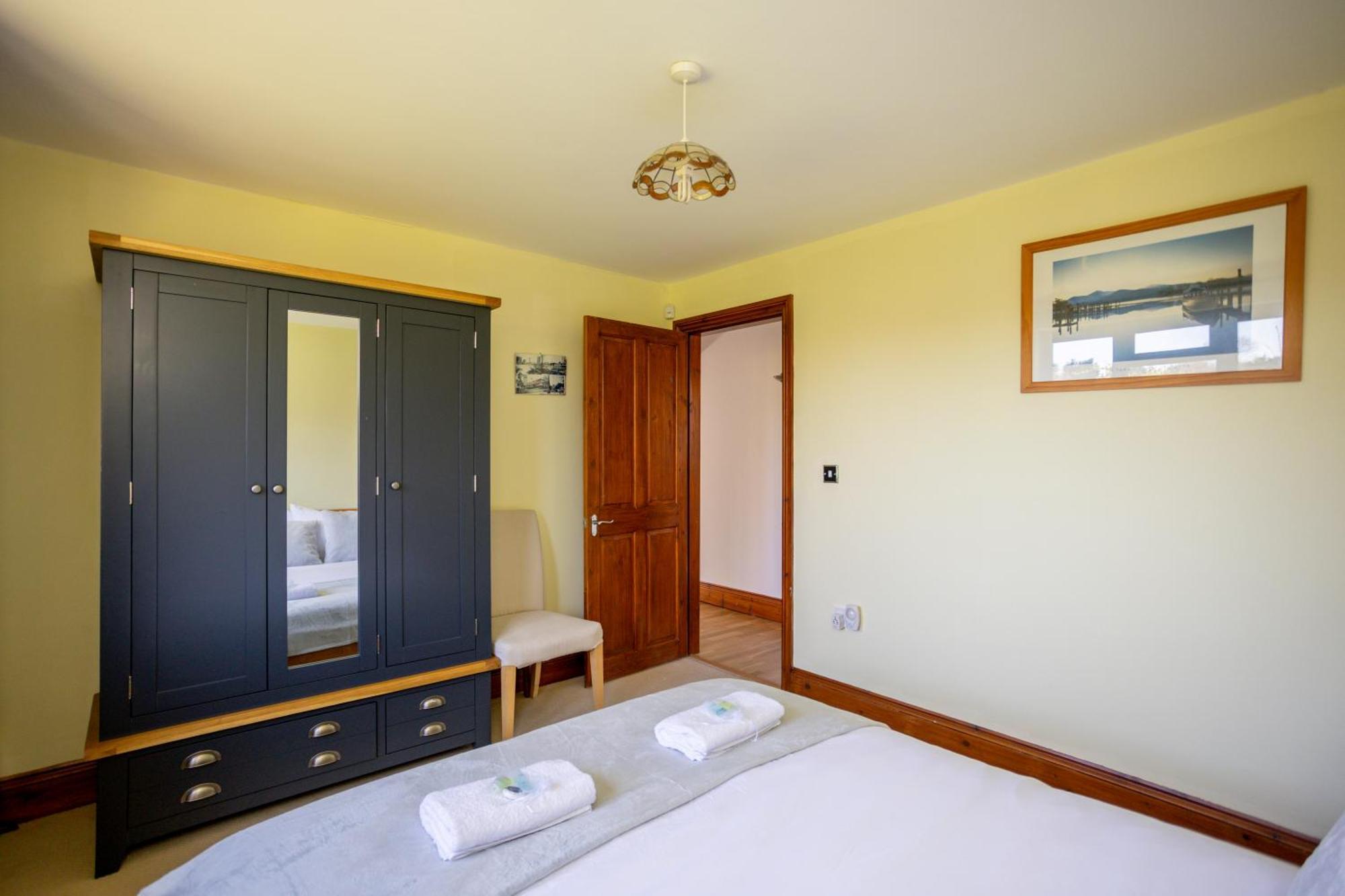 Isabella Place In - 3 Bed Property, 2 Double Beds, 1 Large Double Bed, Ideal For Families Apartment
