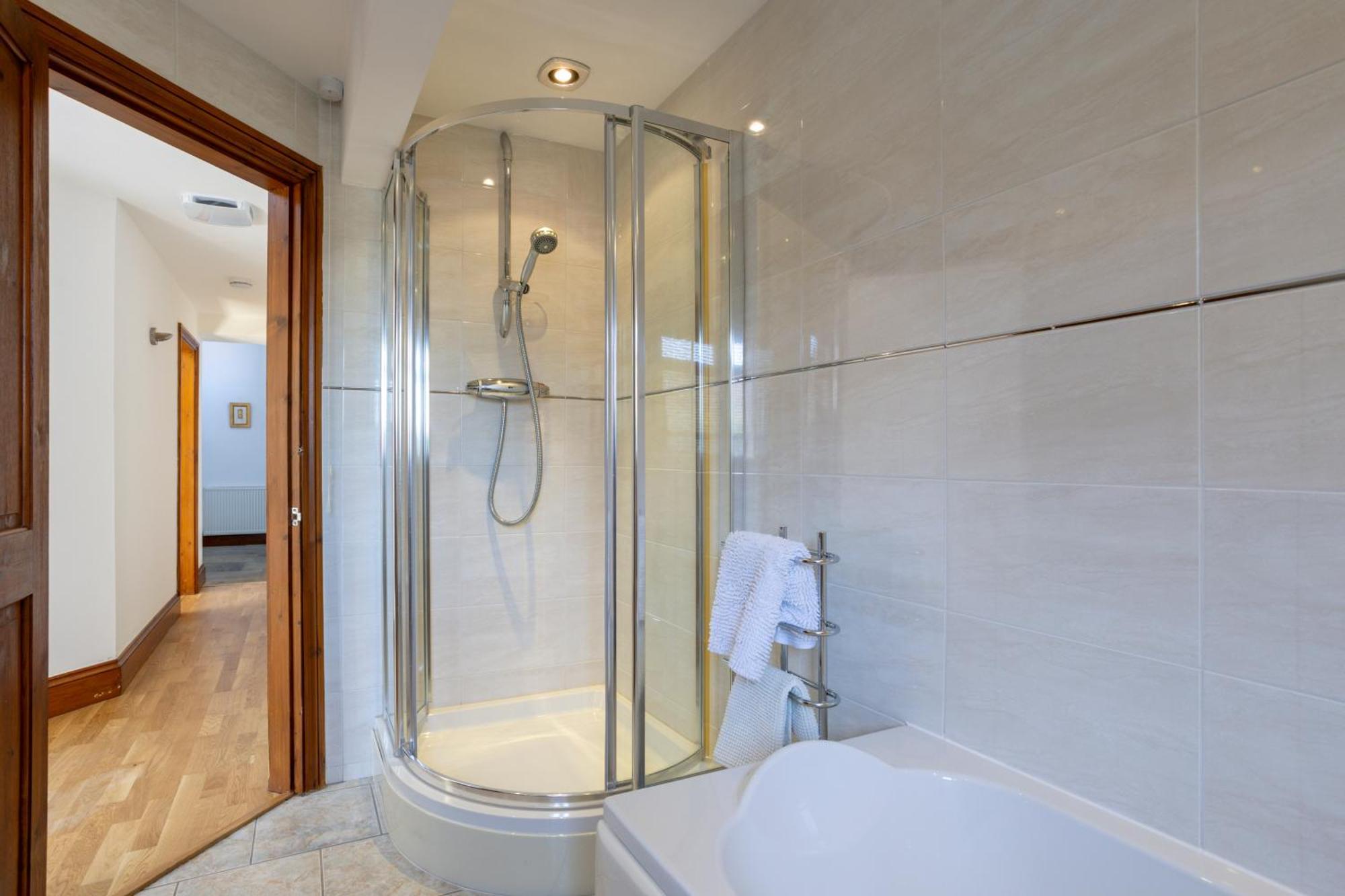 Apartment Isabella Place In - 3 Bed Property, 2 Double Beds, 1 Large Double Bed, Ideal For Families York