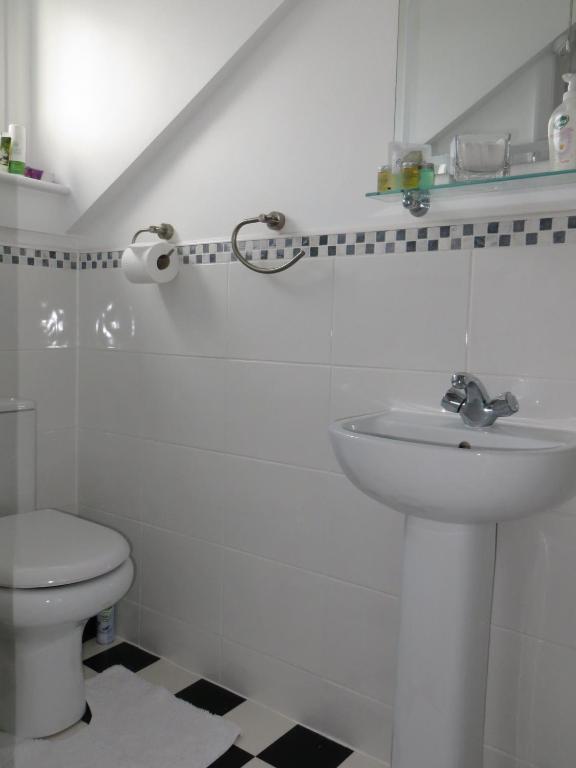 Avondale Guest house York
