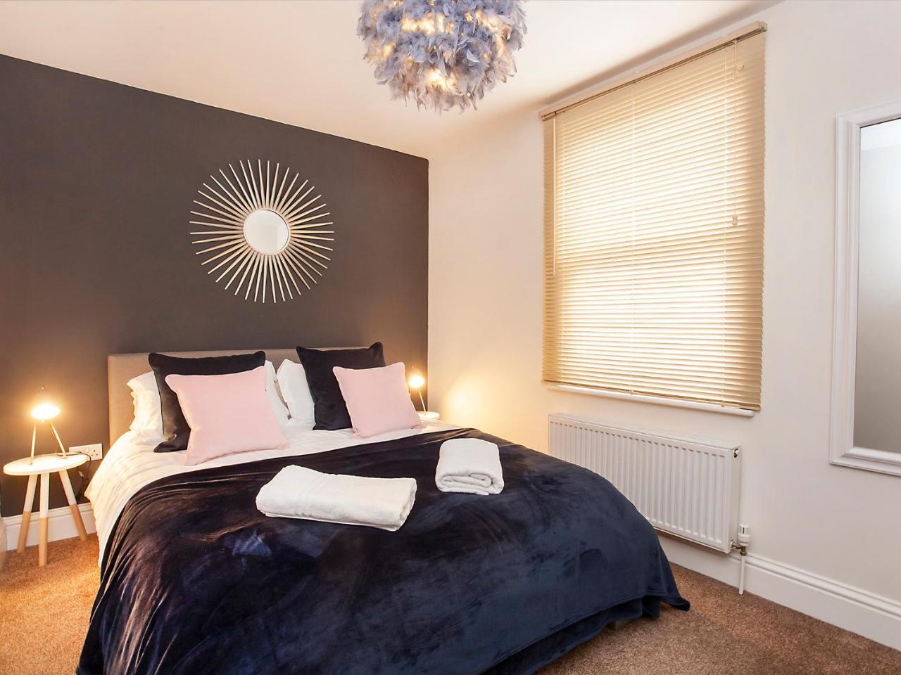 Apartment 5 Blue Bridge Court York