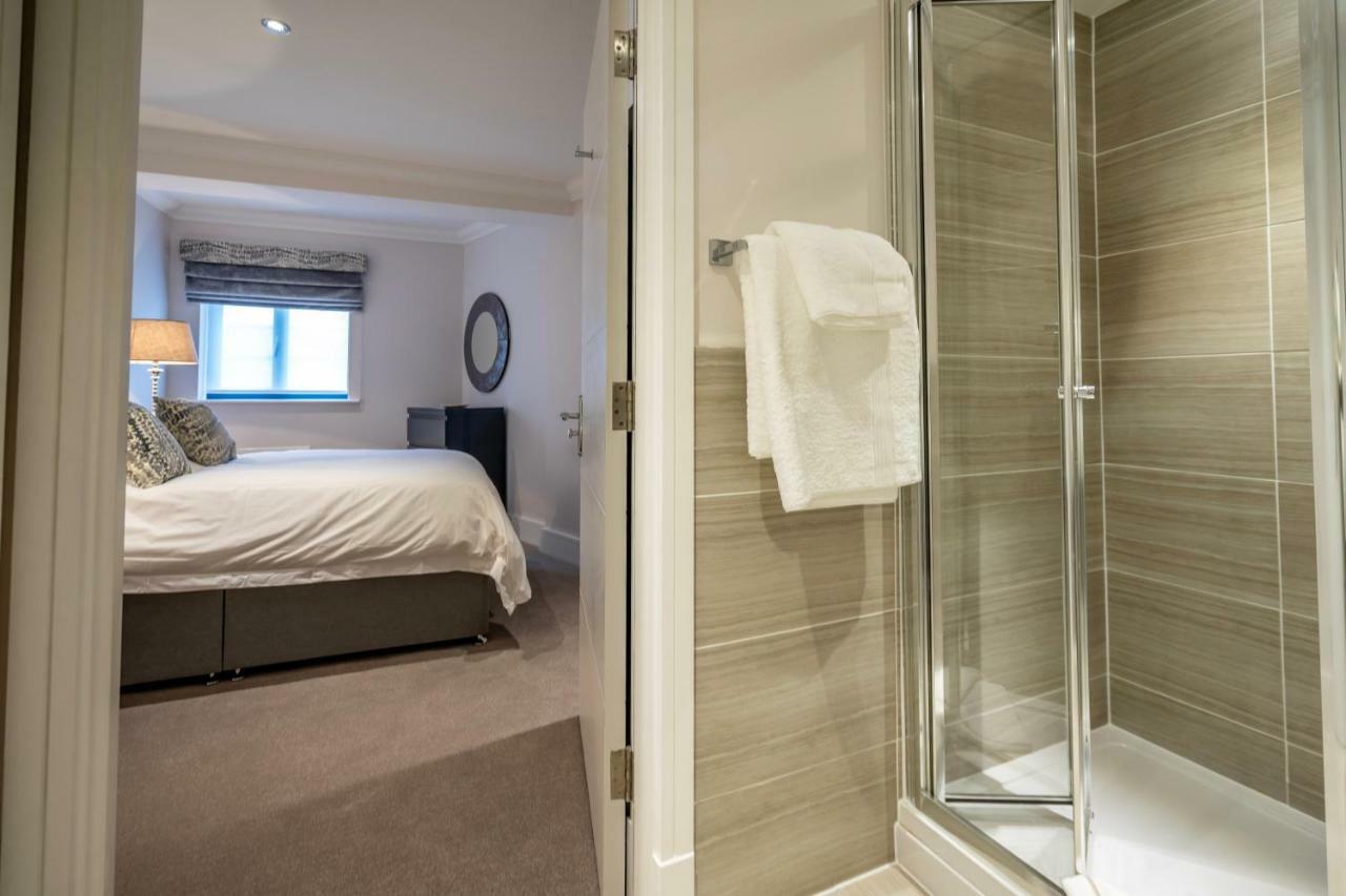 Apartment 3 London Mews *