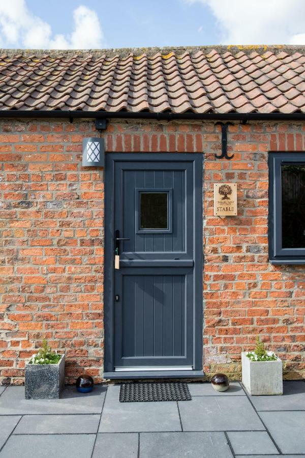 Thrush Nest - Wren Sleeps 4, 2 Bedrooms & Stable Sleeps 2, 1 Bedroom York