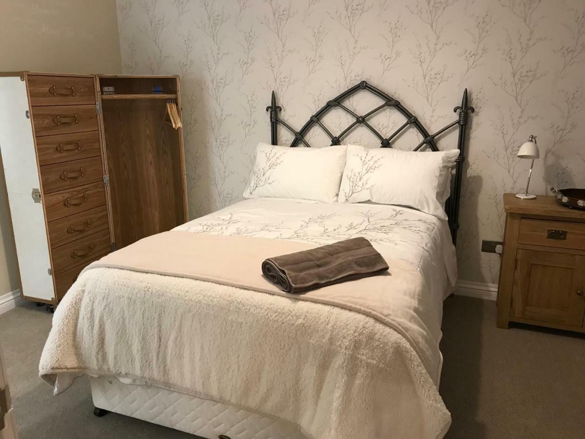 Holiday home Thrush Nest - Wren Sleeps 4, 2 Bedrooms & Stable Sleeps 2, 1 Bedroom York