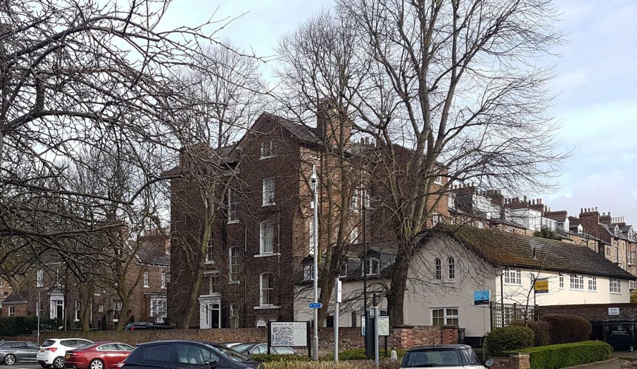 Abbots Mews Apartment York