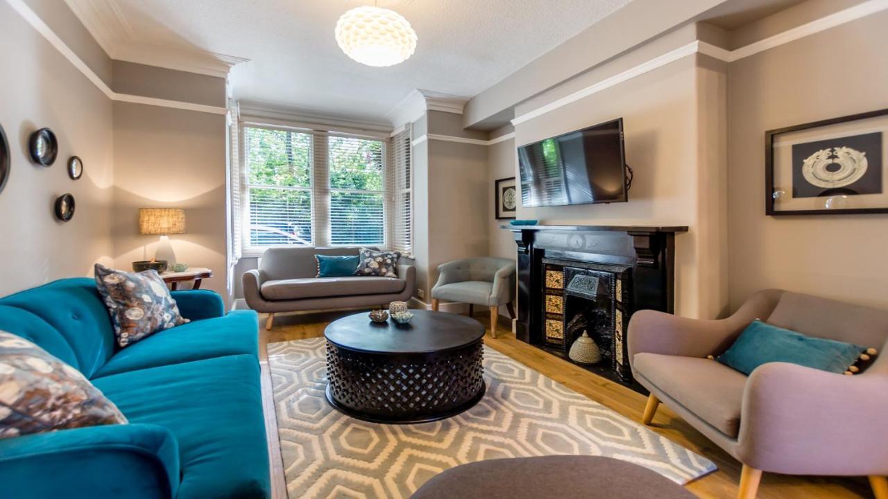 Longfield House Apartment *
