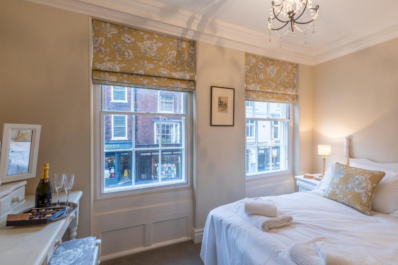 3, 71 Micklegate, Apartment