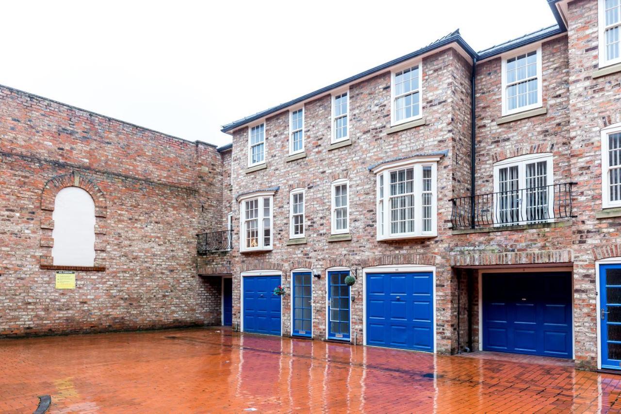 Apartment - Buckingham Court