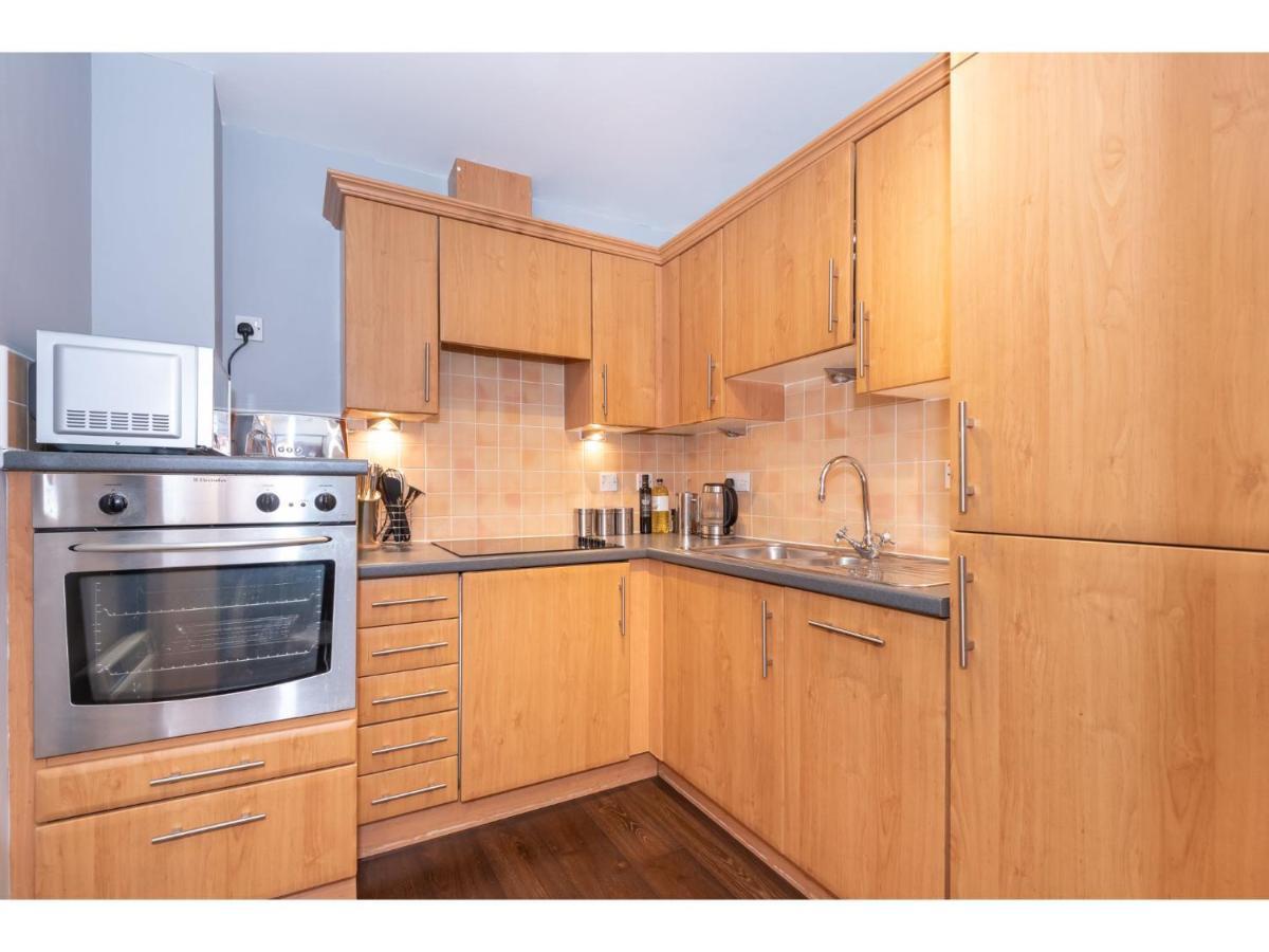 Riverside Apt - Heart Of The I Pass The Keys Apartment York